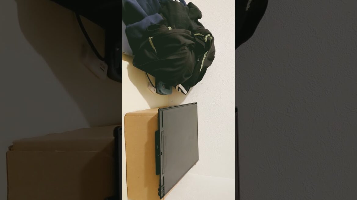 　Cosplayer Enako home　　自宅玄関公開　#コスプレ#えなこりん#えなこ#スパイダーマン#コスプレイヤー